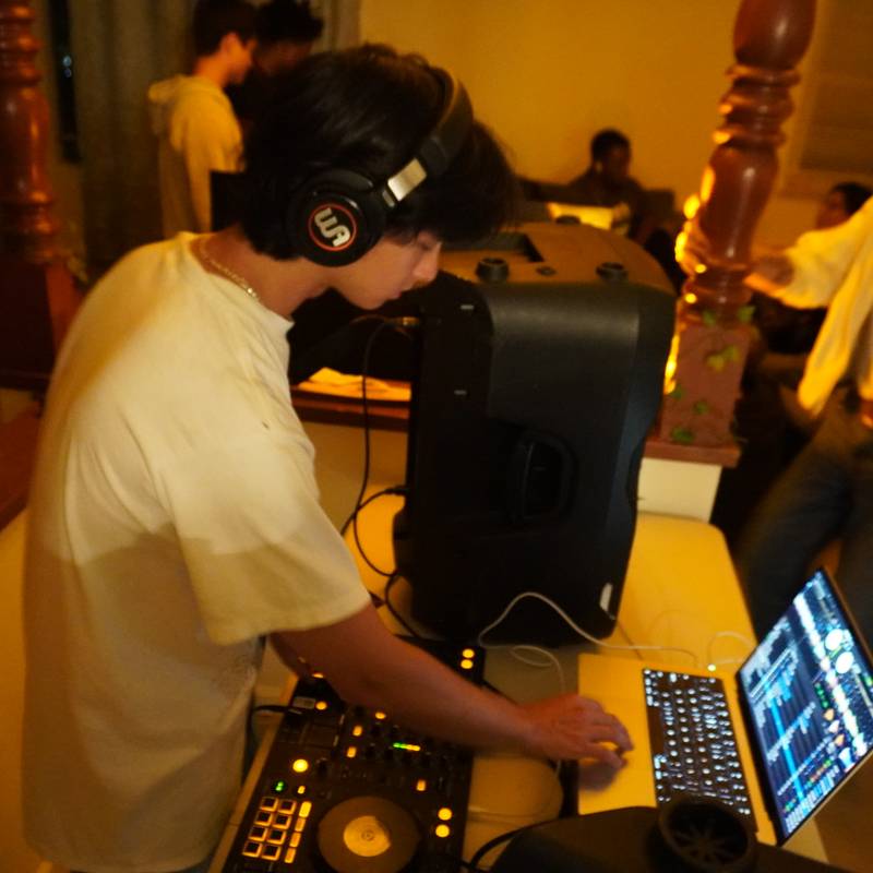PSR show photo